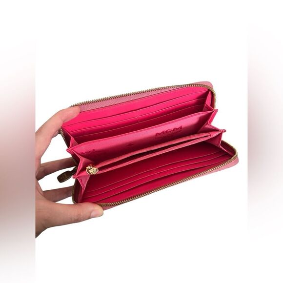 MCM Ziparound Wallet - Picture 10 of 13
